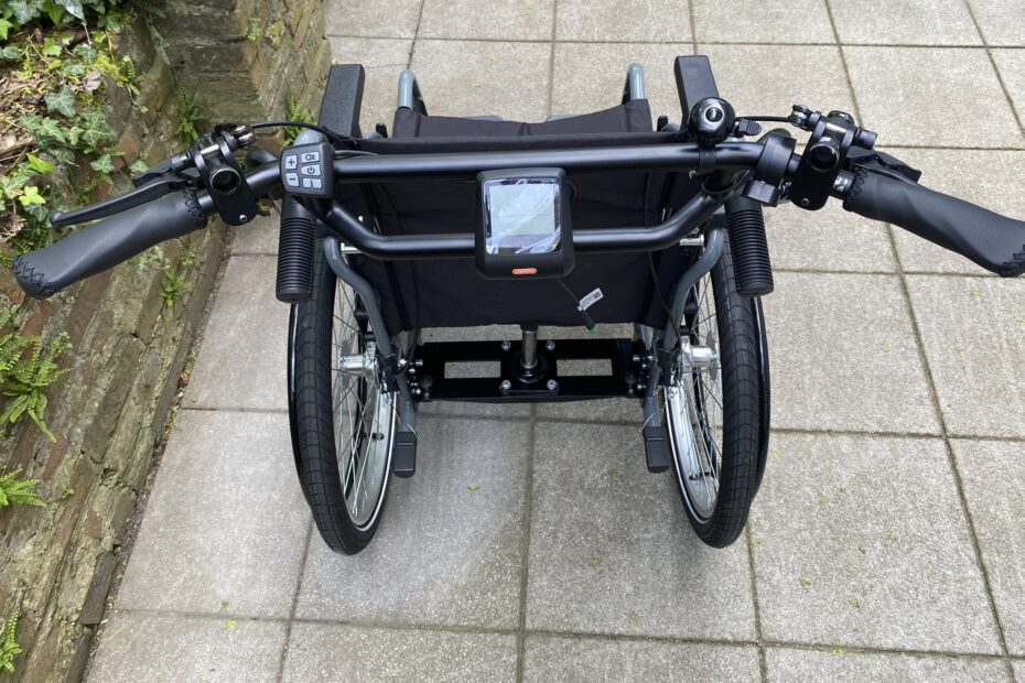 attach mounting plate to wheelchair