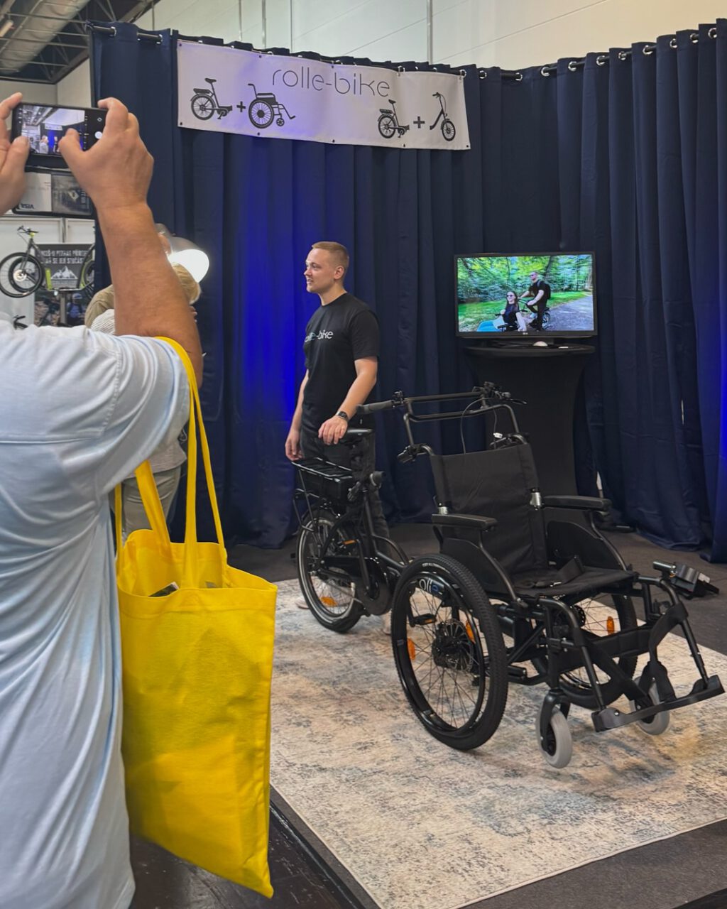 Instagram post from enlitec. This post is in position 3.