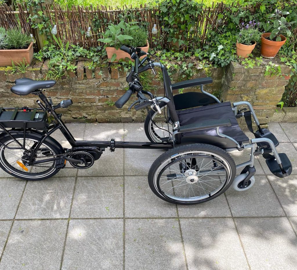 Instagram post from enlitec. This post is in position 2.