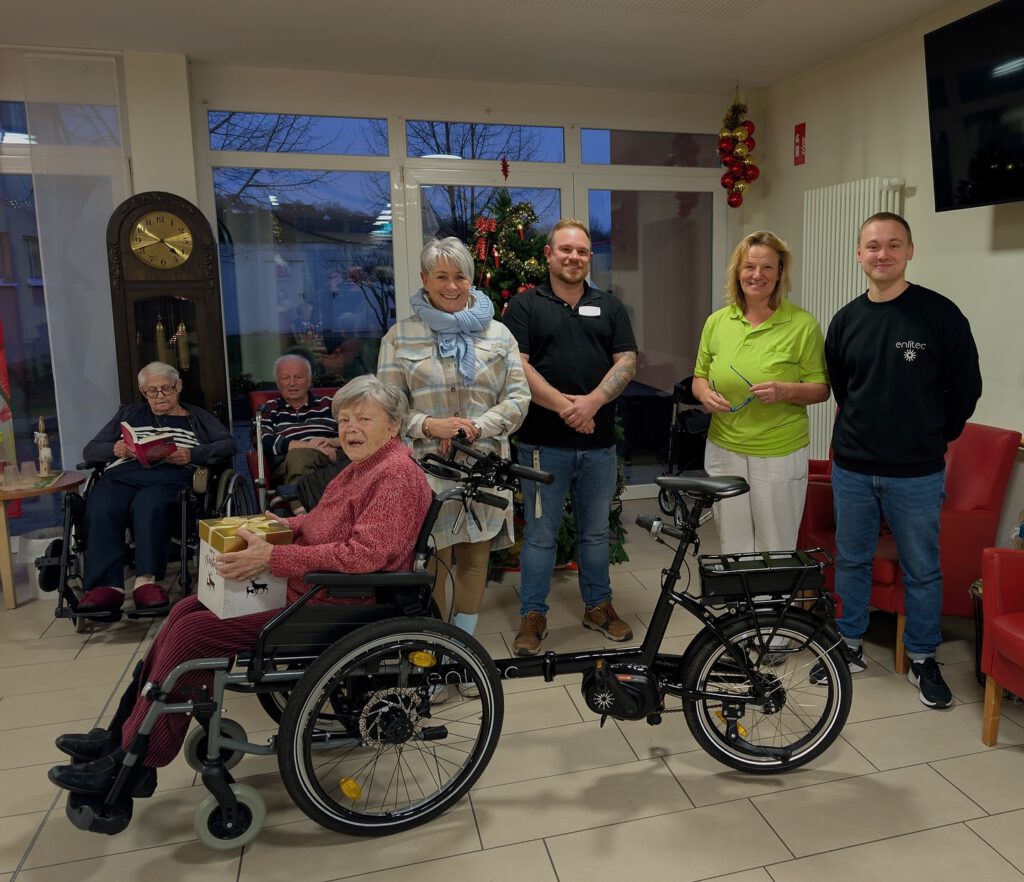 Instagram post from enlitec. This post is in position 4.