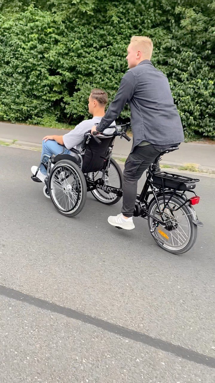 Instagram post from enlitec. This post is in position 22.