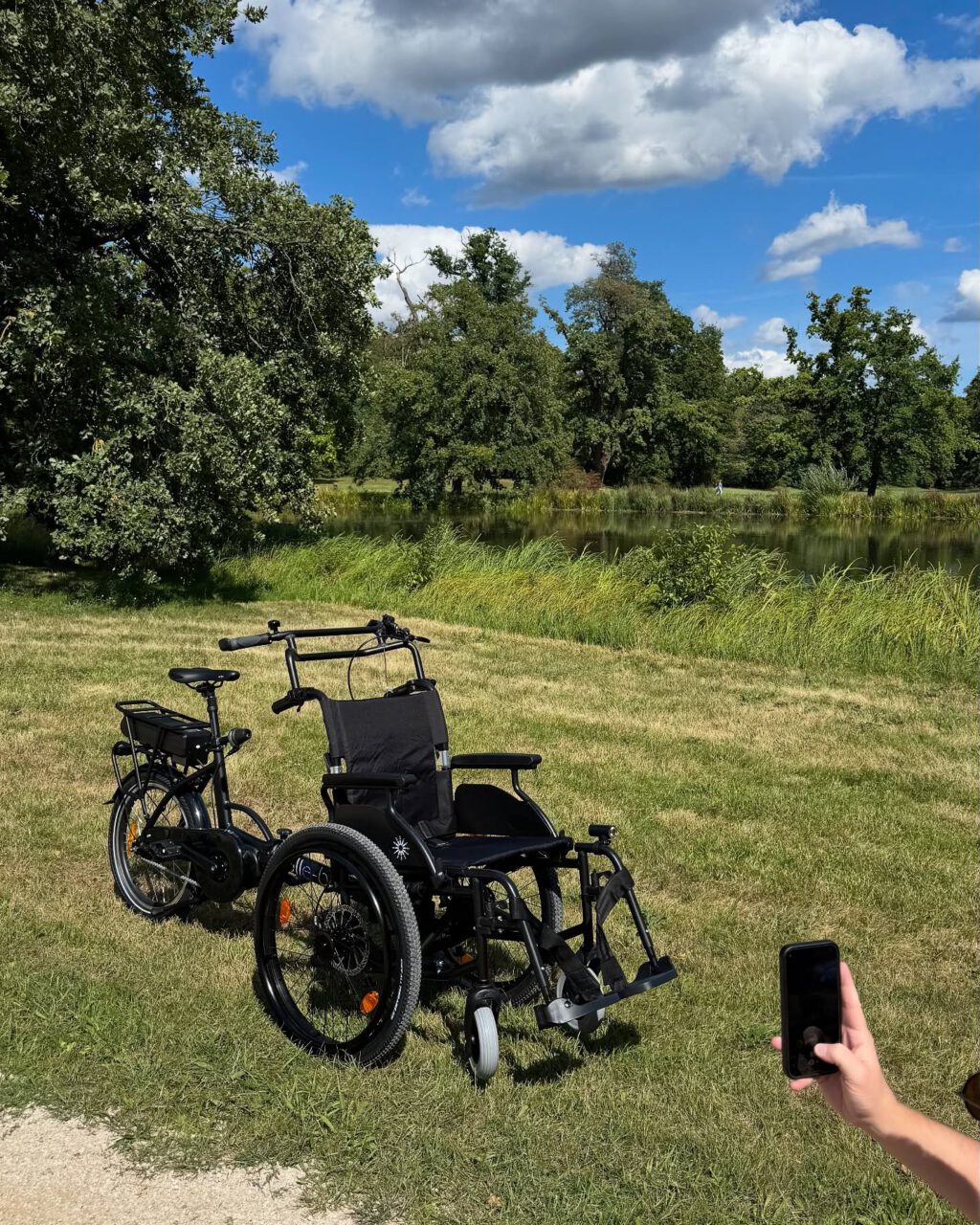 Instagram post from enlitec. This post is in position 5.